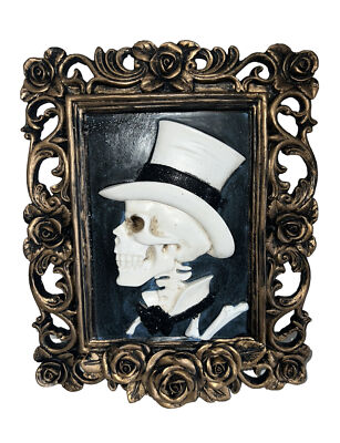 Gothic Halloween Victorian Framed 3D Gentleman Skeleton in Profile