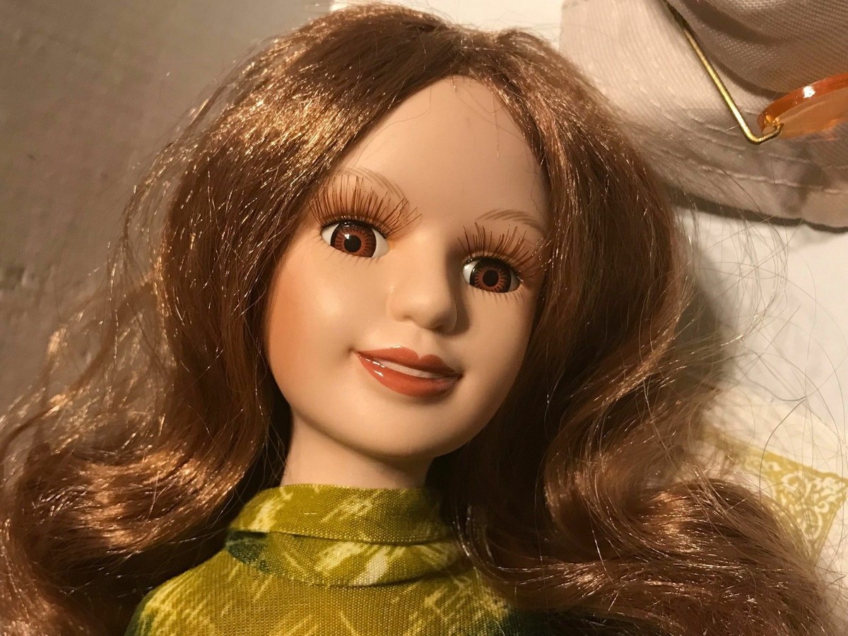 Ashley Belle Limited Edition Genuine Porcelain Keepsake Doll