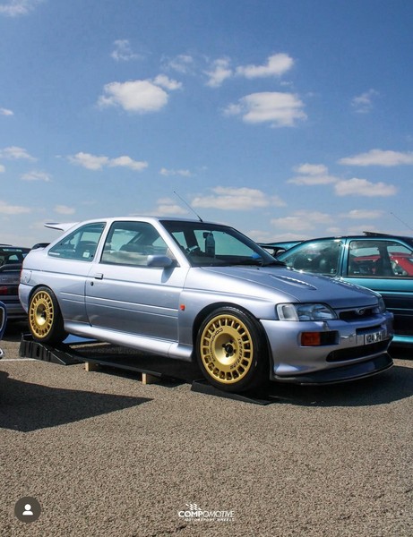 eBay - Escort RS Cosworth