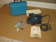 Bosch 3272 Power Planer W/ Manual, Dust Bag & Case.  Works Good