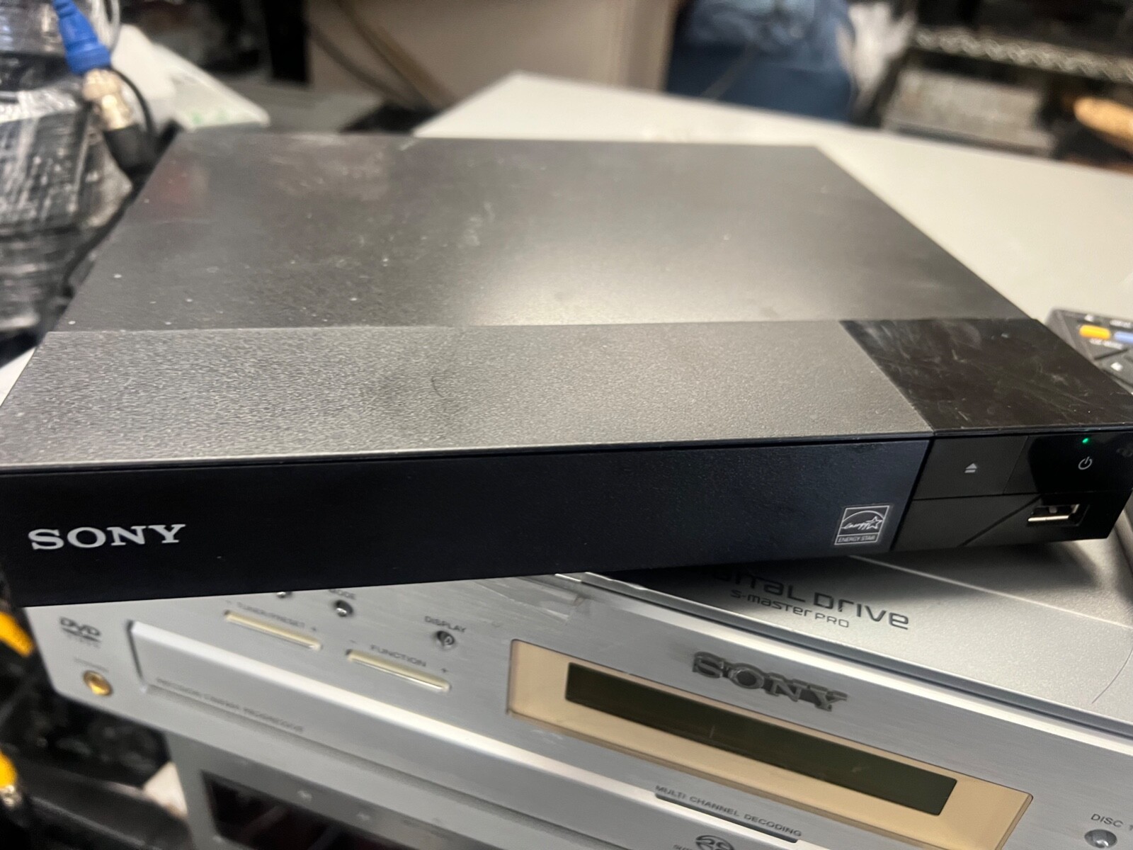 Sony BDPS1700 Streaming BluRay & DVD Disc Player, WIRED