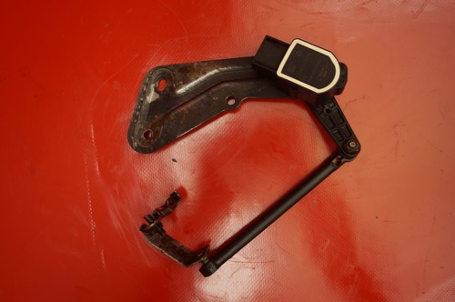 Mercedes W212 E-Klasse Niveausensor Sensor A2123200943 Höhenstand A2123201543