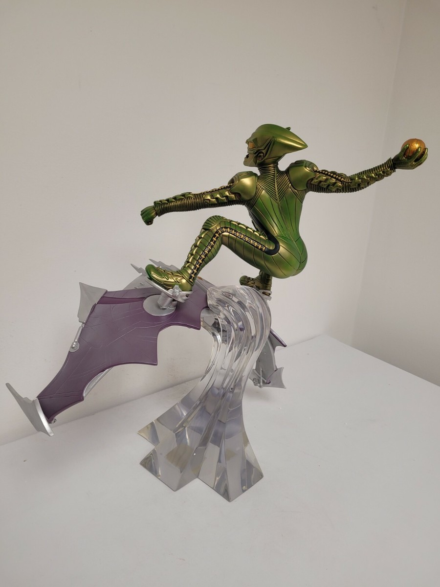 Attakus Collection Green Goblin (First Spider-Man Movie) Statue