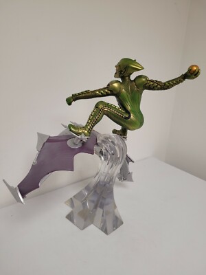 Attakus Collection Green Goblin (First Spider-Man Movie) Statue