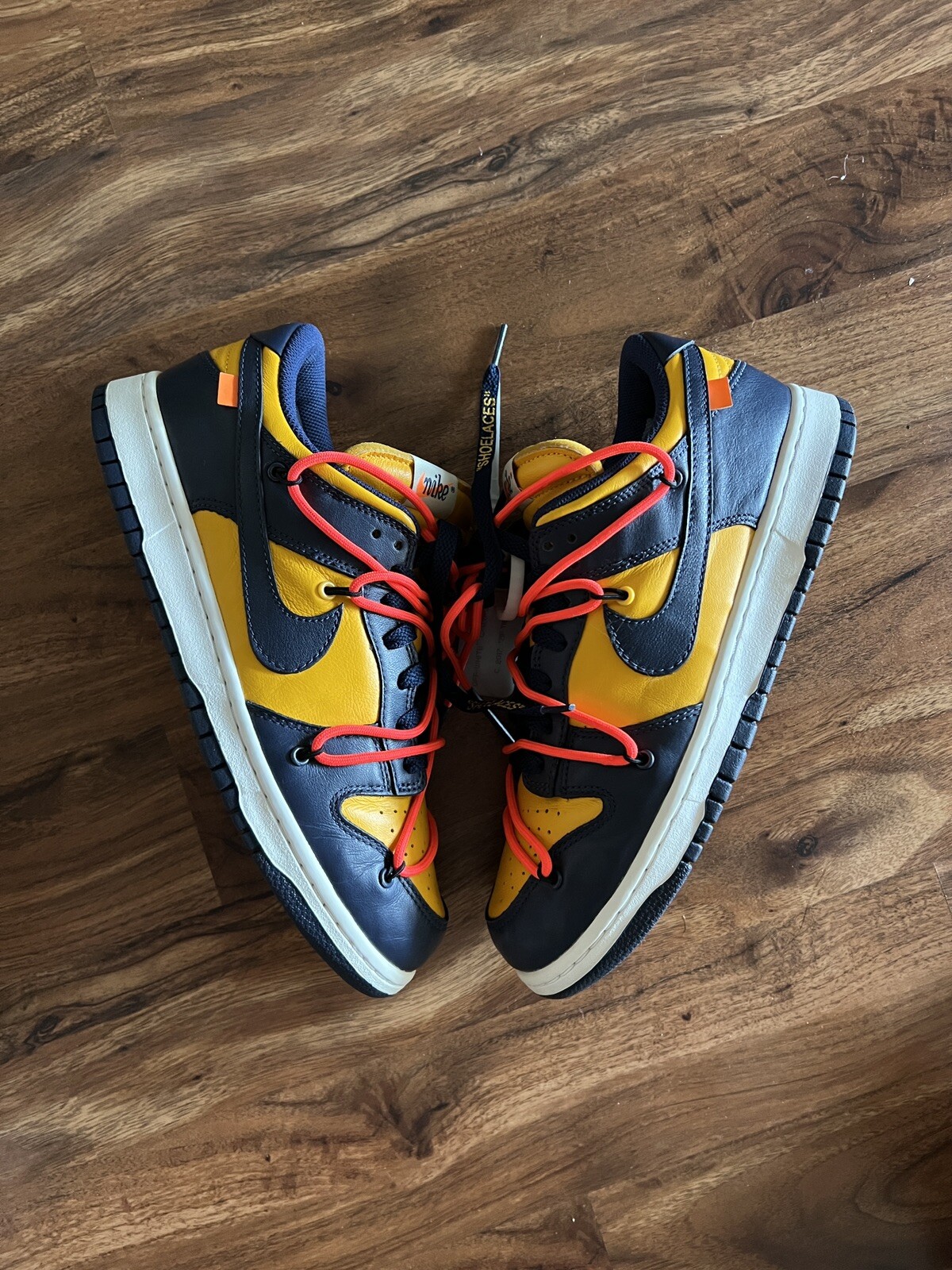 OFF WHITE X NIKE Taglia 9 Nike Dunk Low x BIANCO SPORCO oro universitario 2019