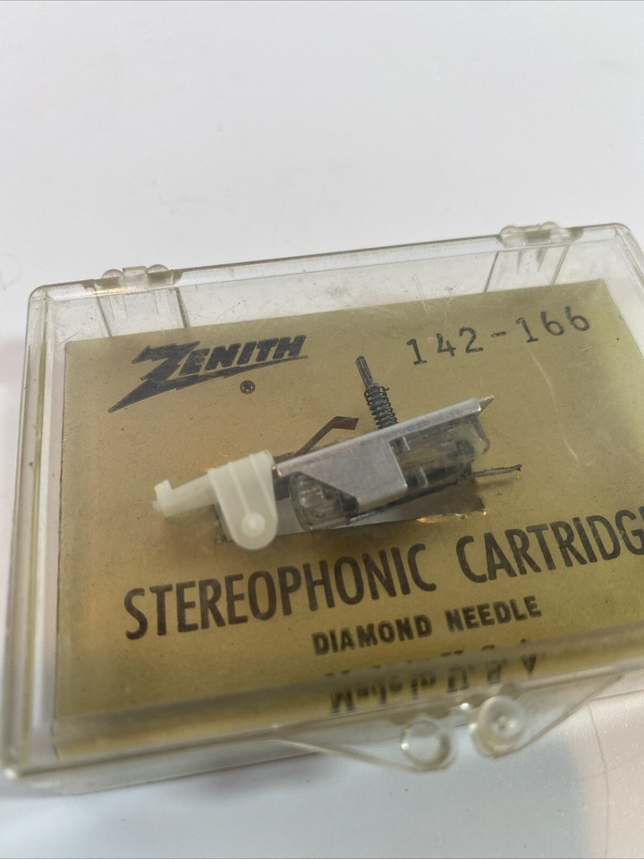 Vintage NOS Zenith Phonograph Stereophonic Cartridge Diamond Needle 142