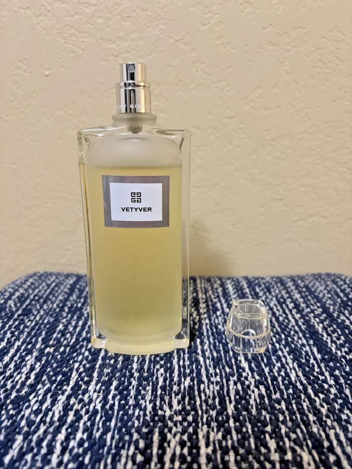 Givenchy / Vetyver (3,3 oz) (EDT) (2014) Foto 3 de 3
