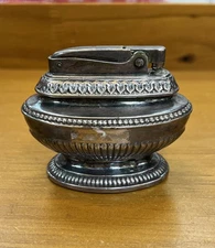 Vintage 1950s Ronson Queen Anne Table Top Lighter Silver Plated