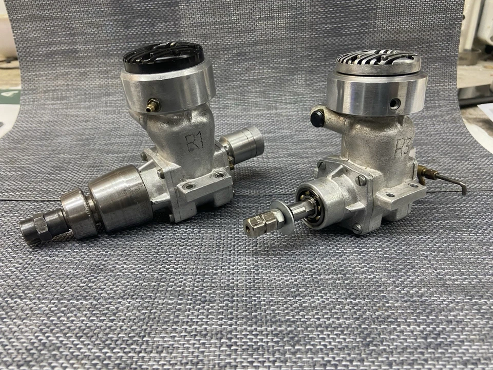 2x Rossi 60 Speed Rc Venturi Boat Engine Schiffsmotor,Modellmot. Rarität Vintage