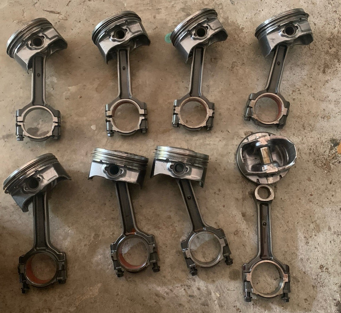 LT1 Performance Rods and Pistons Kit for Enhanced Engine Power