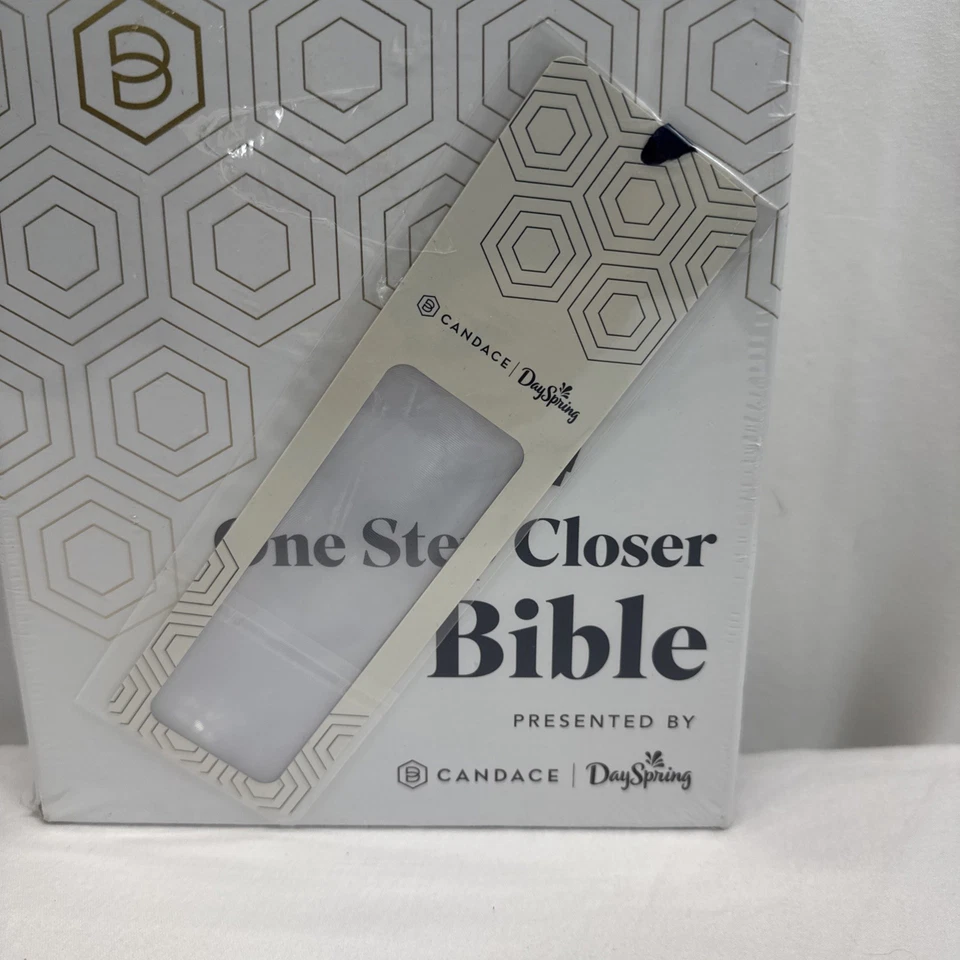 NEW SEALED One Step Closer NLT Bible Navy by Candace Cameron Bure + Bonus Item - Image 2 of 4