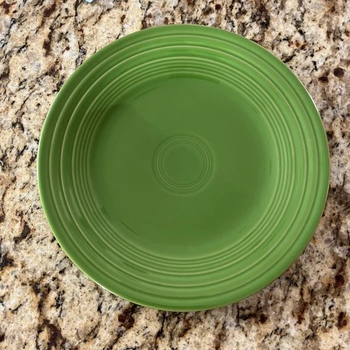 Fiesta Homer Laughlin 8 7/8" Classic Rim Salad/Luncheon Plate -  Shamrock