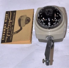 VINTAGE AIRGUIDE NOMAD DELUX AUTO COMPASS GOOD CONDITION ESTATE SURPLUS