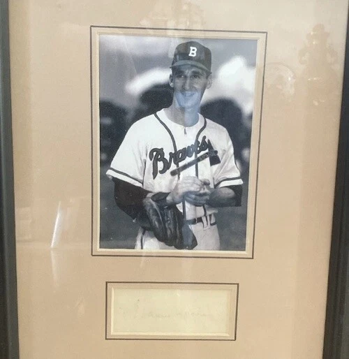 BOSTON BRAVES MLB - WARREN SPAHN AUTOGRAPH CLIPPED FRAMED B&W PHOTO Red Sox HOF - Image 2 of 4