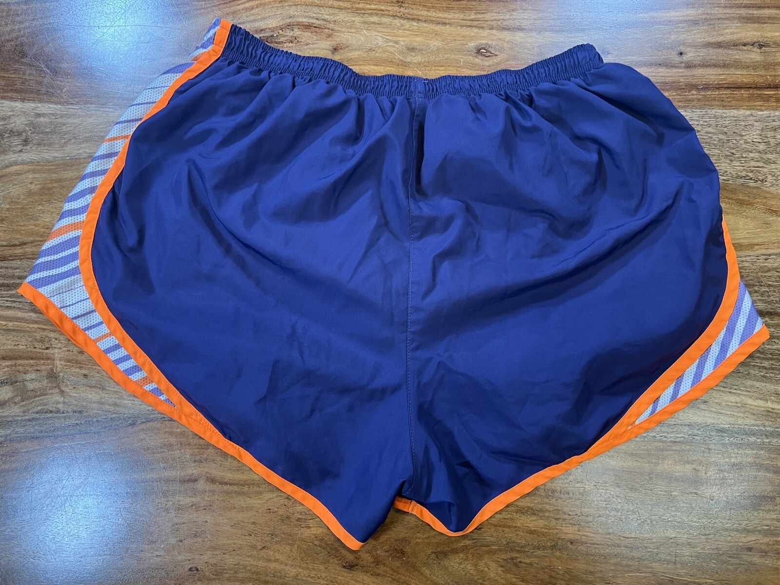 Nike Dri Fit Womenâs Large Shorts With Liner Purple And Orange Running 
