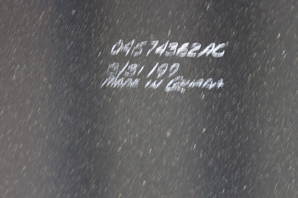 Новая правая задняя дверь из старых запасов от оригинального производителя Mopar 4574362AC 1998-04 Dodge Intrepid - Изображение 4 из 4