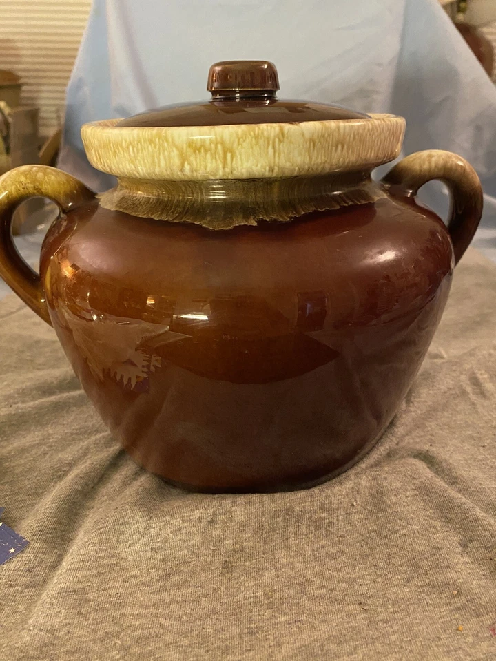 McCoy Pottery #342 BEAN POT BROWN DRIP Stoneware VTG Double Handle - Image 2 of 4