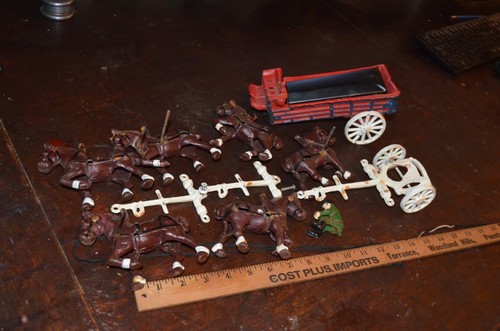 Vintage Cast Iron Wagon Train with rider & 6 horses - Picture 8 of 9