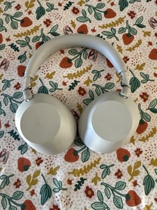 Sony WH-1000XM6