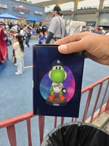 Nintendo Yoshi Dodgers Super Mario Galaxy Movie Bobblehead Figure #18