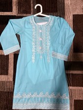 edenrobe Women s Blue Embroidered Kurta/Kurti Tunic Top Size M