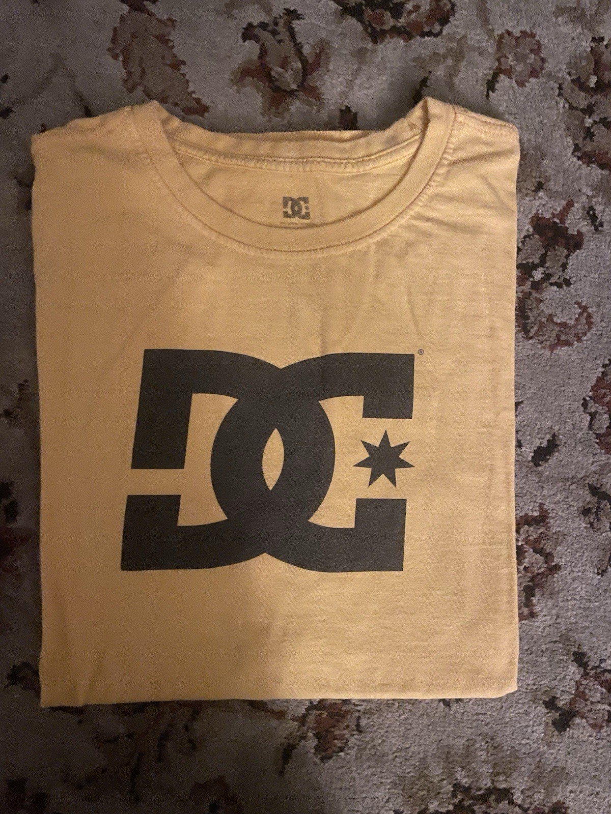 Vintage Yellow Y2K DC Skate Shirt L