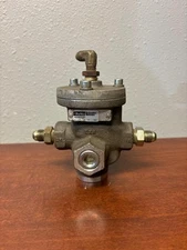 Parker Schrader Bellows Max Inlet Valve N33431091 250PSI