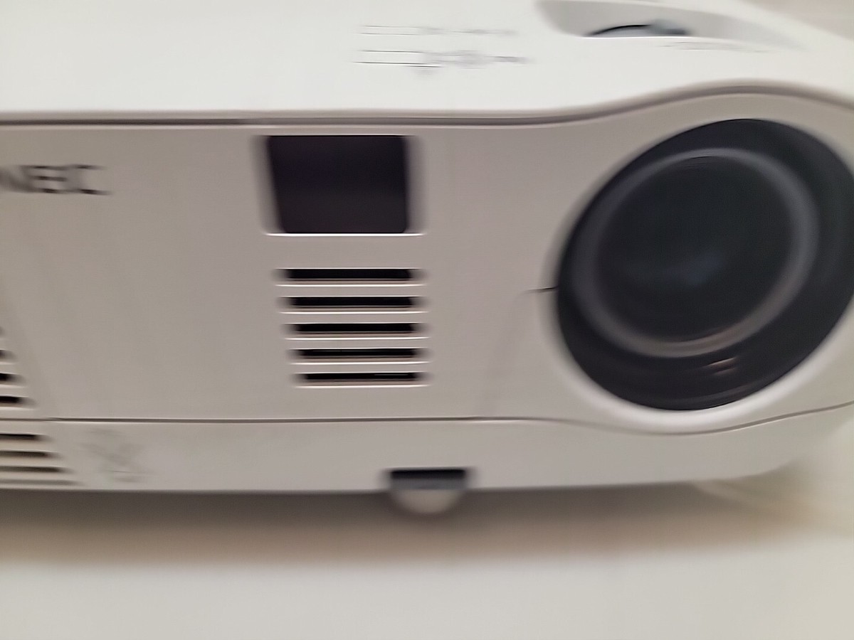 NEC NP-V260X VGA Projector V260x NP13LP | eBay