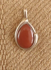 Sterling Silver and red stone pendant Boma
