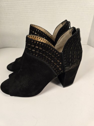 Antonio Milano Black Suede 3” Heels With Peep Toe & Back Zipper Size 6.5 M - Picture 3 of 6