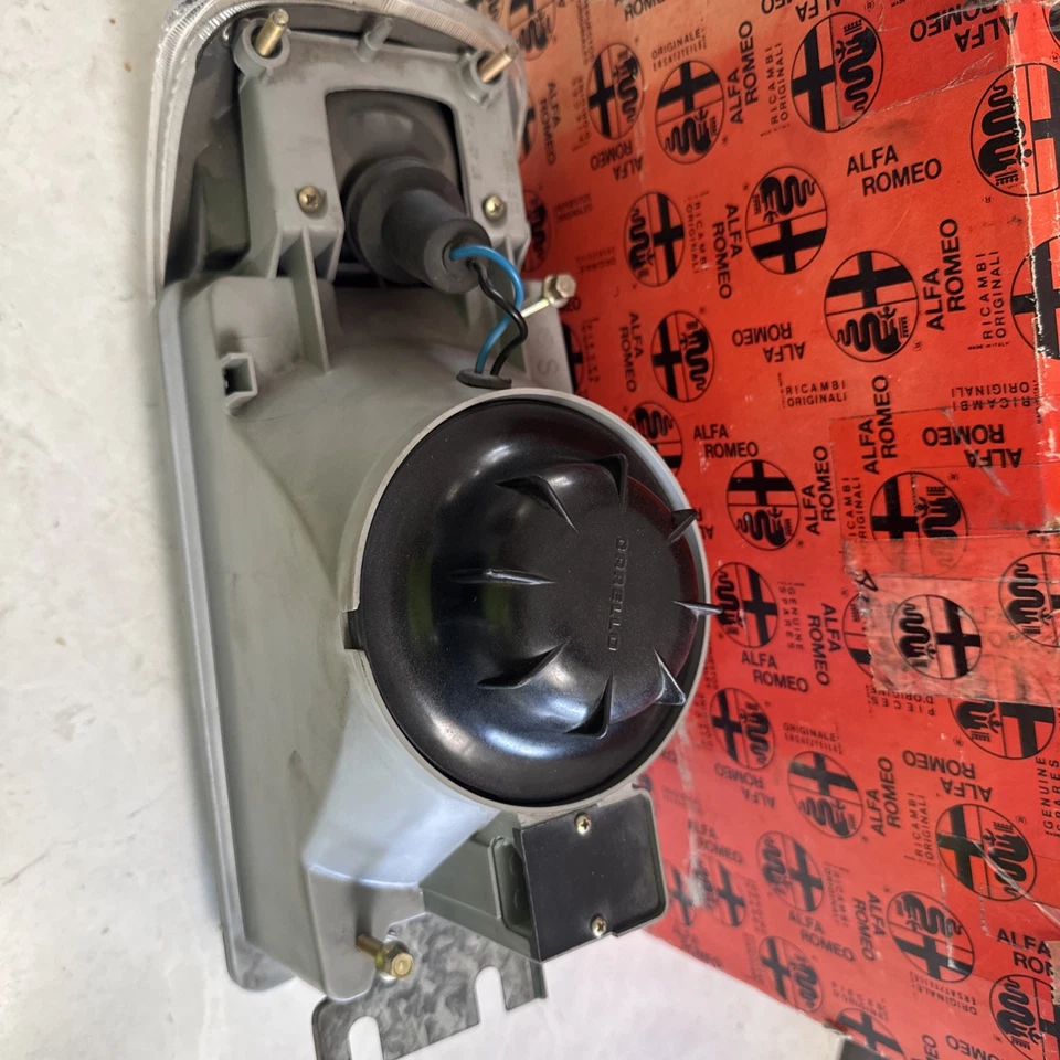 Headlight - image 4 of 4