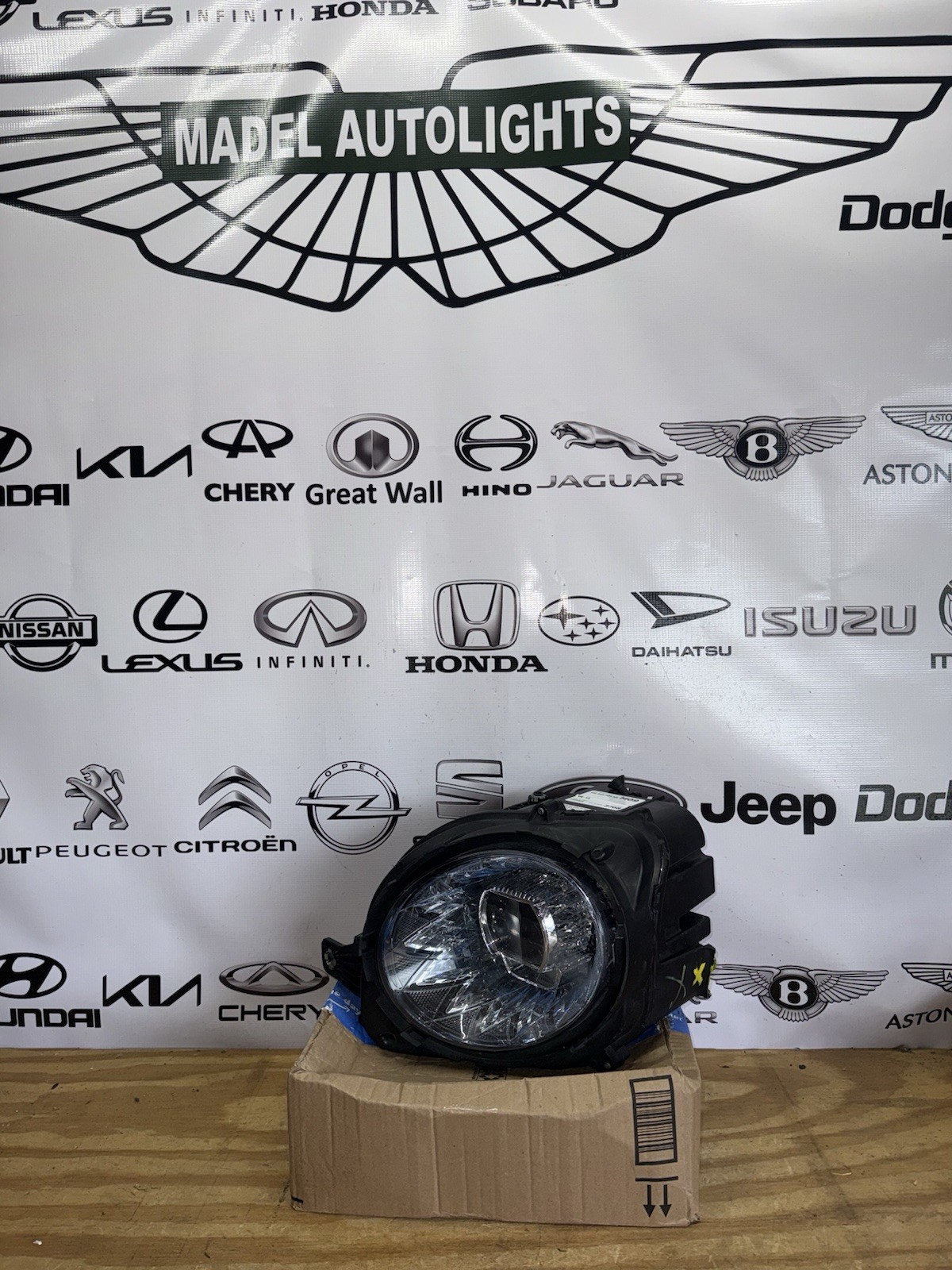 2020 2021 2022 Bentley Flying Spur Bentayga LED Headlight Left  Driver Side OEM
