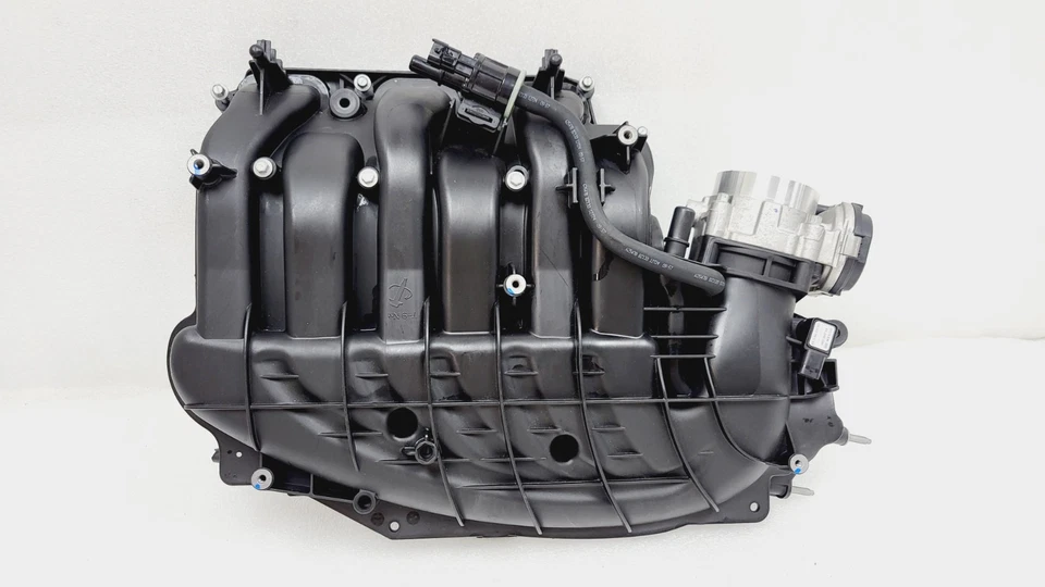 Colector de admisión superior 2022-2025 RAM ProMaster 1500 2500 3500 3,6 V6 04861867AI Foto 2 de 4