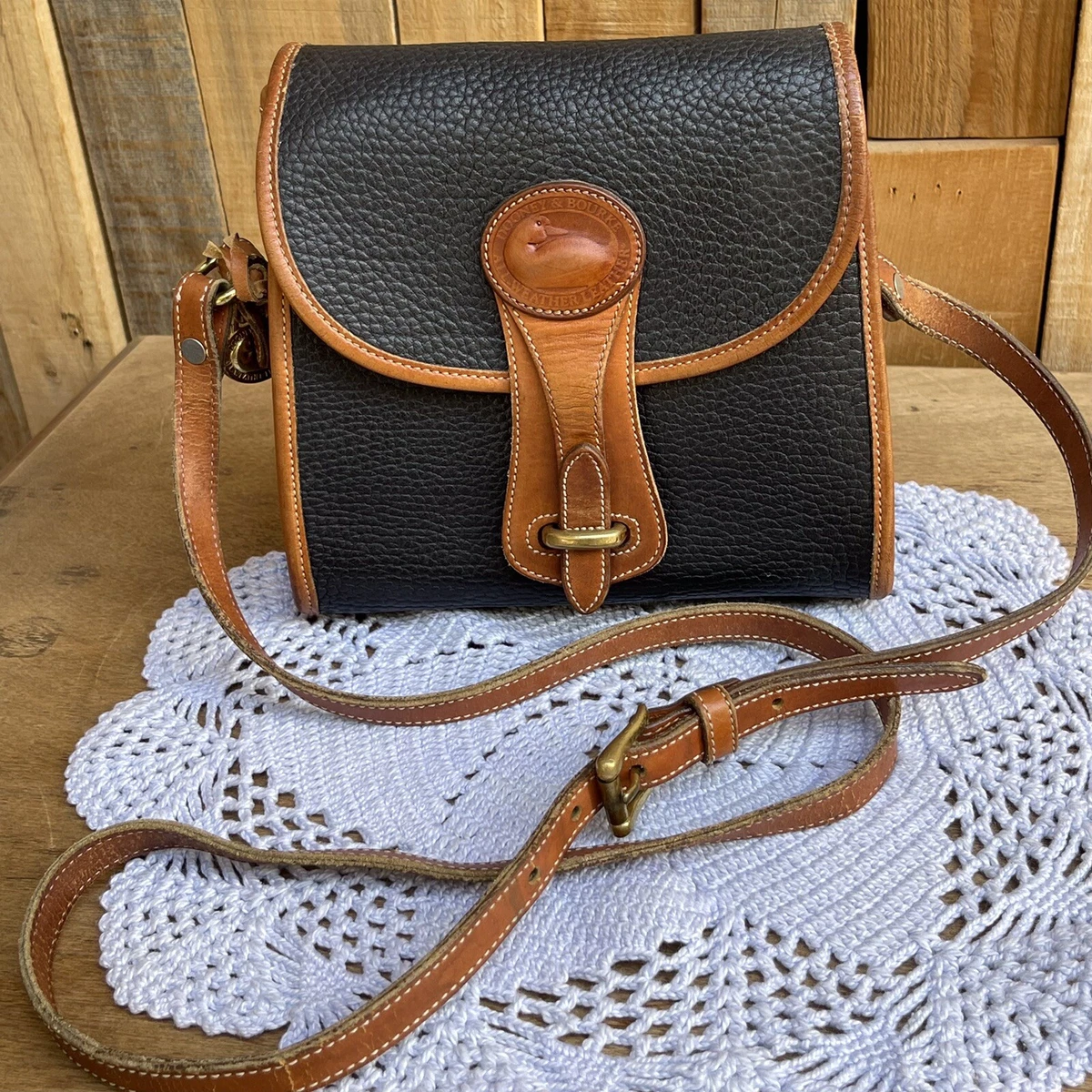 Crossbody Designer By Dooney And Bourke Size: Small