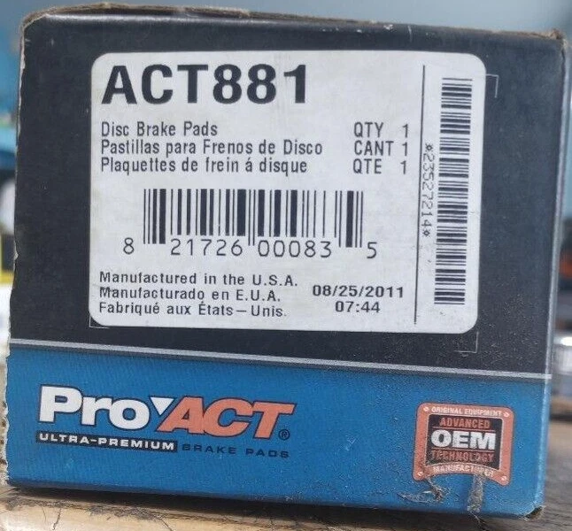 NEW Akebono ACT881 Disc Brake Pads Rear Ford Explorer Mercury Mountaineer 02-04 - Image 2 of 2