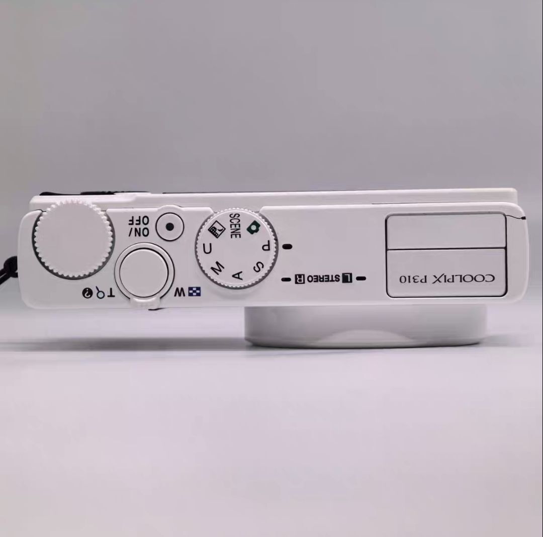 【 ジャンク品 】nikon coolpix p310 ホワイト EXC+5] Nikon COOLPIX P310 White 16.0MP Compact Digital
