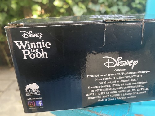 NUEVO JUEGO DE 2 MINI TAZAS DE CERÁMICA ESCULPIDA DE 3,5 OZ de disney difícil de encontrar - Imagen 6 de 8