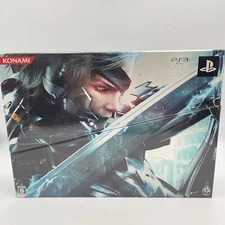 PS3 Metal Gear Rising Revengeance Premium Package Limited Edition Figure Book CD