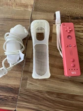 Official OEM Nintendo Wii Remote Pink with  Nunchuck and Sleeve RVL-003 Tested