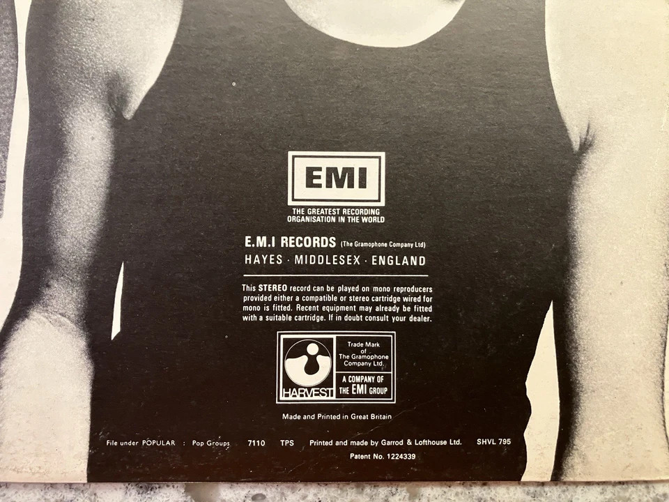 Pink Floyd ‎– Meddle ; 1974 LP UK HTM Cut VG++ - Image 3 of 4