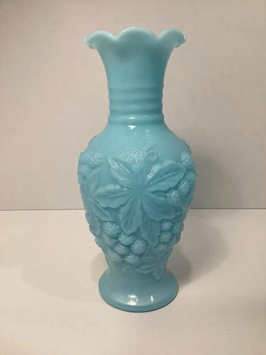 Vintage Imperial Glass Robins Egg Matte Blue Milk Glass Loganberry Vase NICE