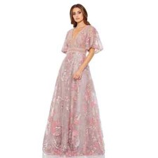 Mac Duggal Women's Pink Plunging Floral Embroidered Ball Gown Size 8 NWT