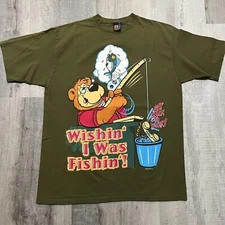 Sun Sportswear T Shirt 90s Green VTG Wishin' I Was Fishin' Big Graphic Cartoon
