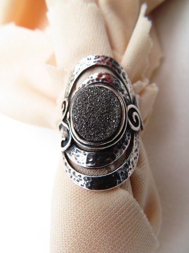 Ring Größe 9 PZ Israel silbergrau Druzy Stein Kristalle 925 Sterling Silber