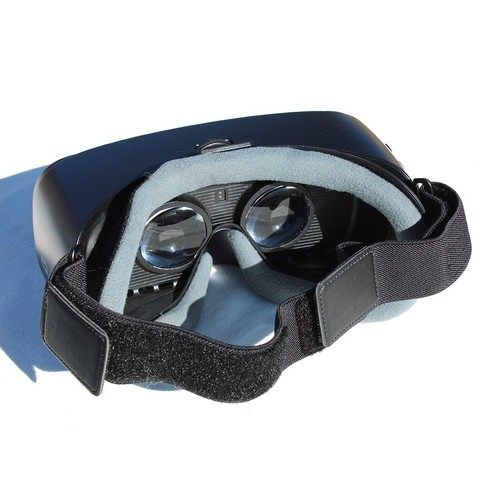 Casque réalité virtuelle Samsung Gear VR / Occulus - Picture 4 of 7