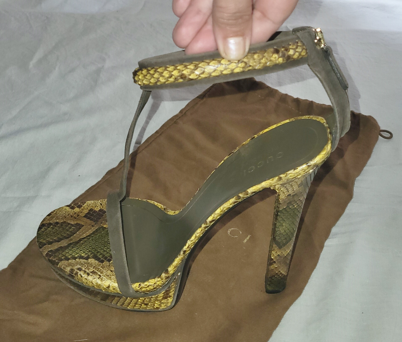 GUCCI ~  real PYTHON snakeskin open toe sandals ~… - image 4