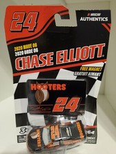 Chase Elliott 24 HOOTERS Nascar Authentics 1/64 2020 Wave 06