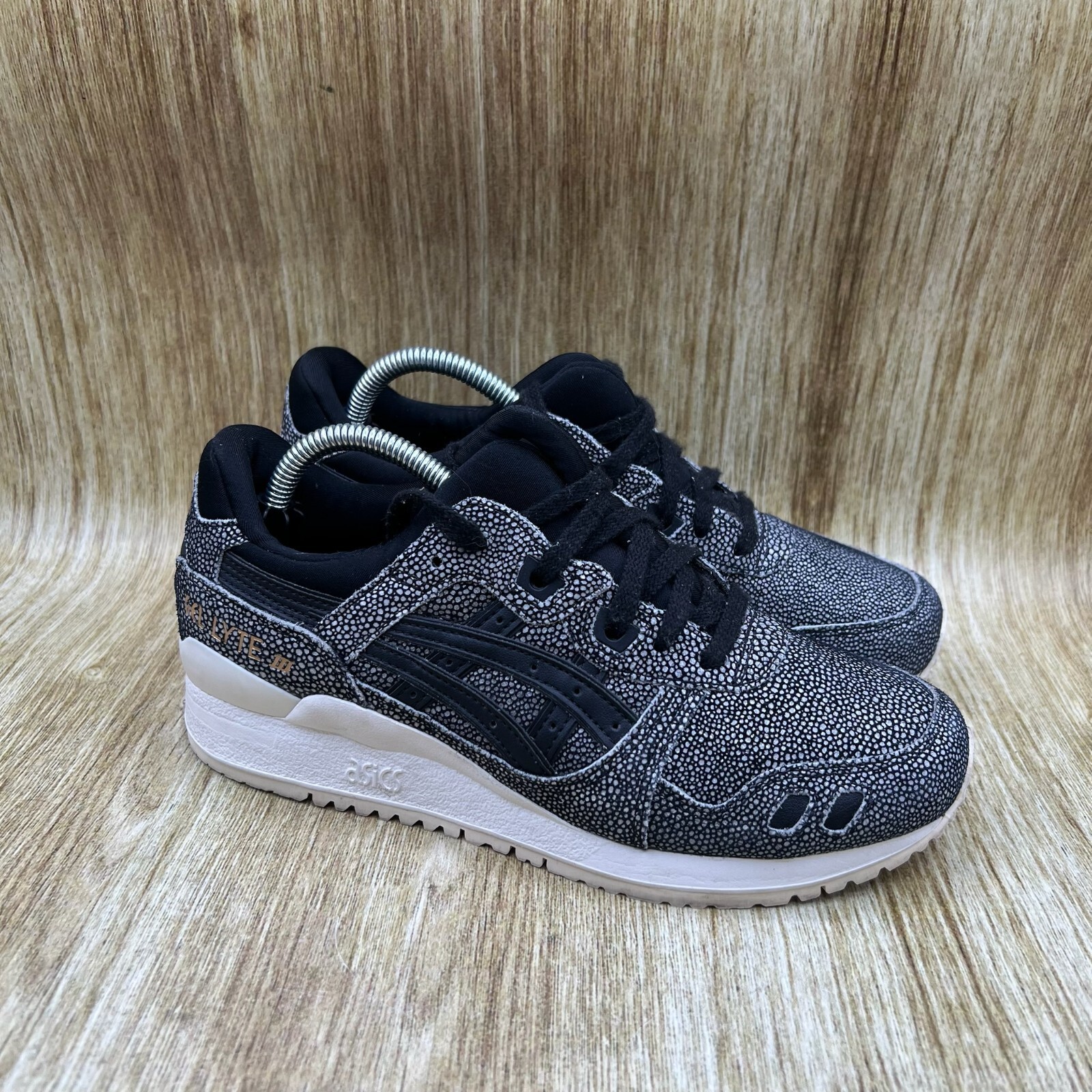 Asics Gel-Lyte III Women's Size Black Grey Athletic Shoes