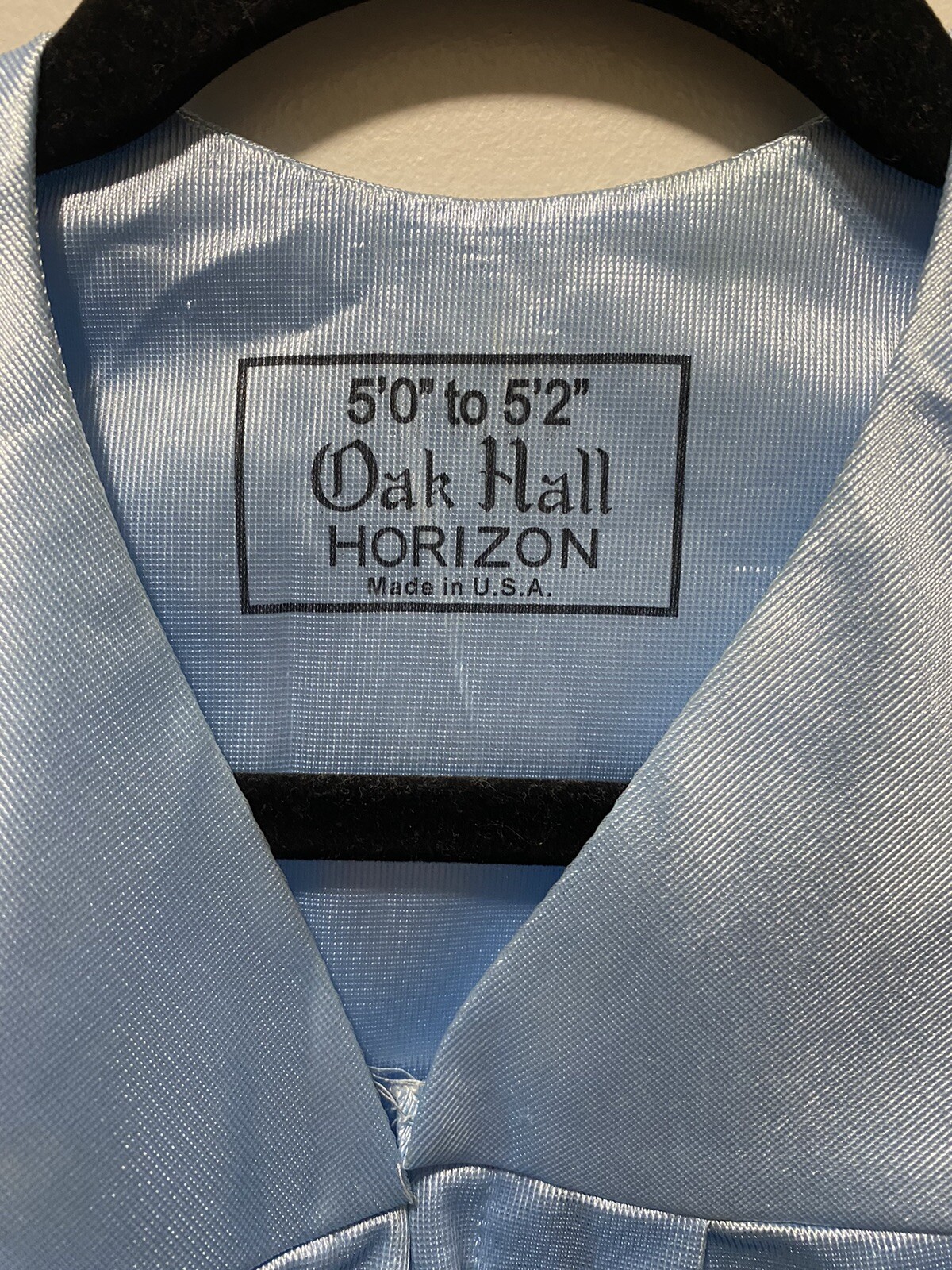 Oak Hall Horizon Unisex Blue Graduation Gown Size 5'0… Gem