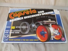 USED Capsela 200 Motorized Science Discovery System Construct Toys